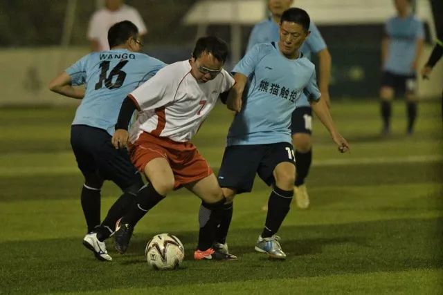 威少10中2雷霆大胜掘金 兰豆33分森林狼胜国王