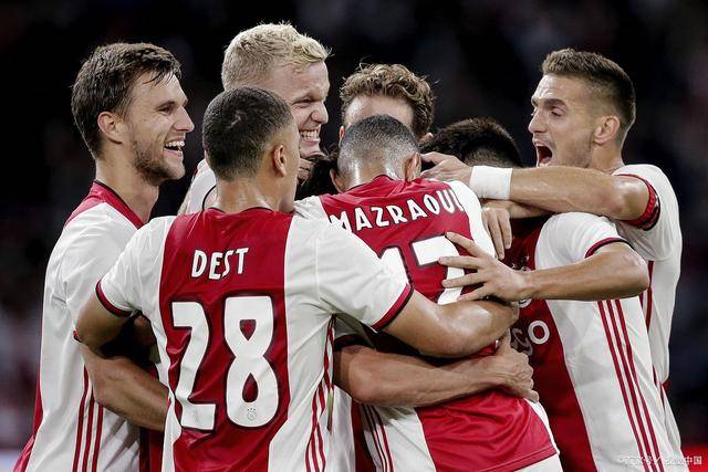 英超-帕尔默传射杰克逊破门 切尔西3-0维拉